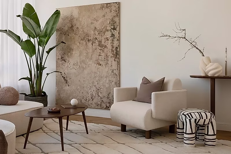 Beautifully Appointed 3BR Apartment with Designer Touches - Photo 4