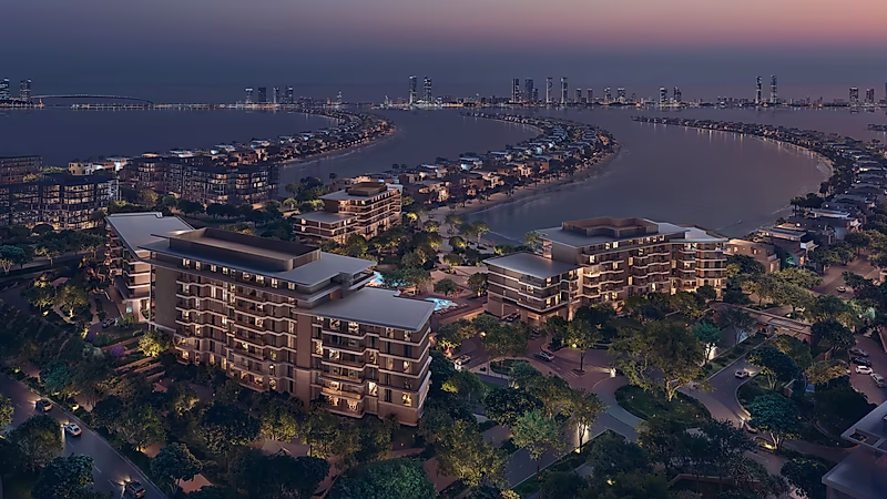 Stylish Retreat with Luxury Amenities - Photo 9