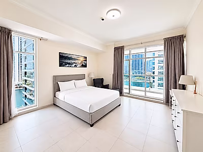 Luxury 2-Bedroom + Maid's Room | Fully Furnished | Stunning Lake View | Tamweel Tower, JLT