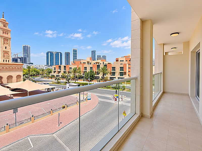 15 Days FREE | Prime location | Affordable Price - Photo 4
