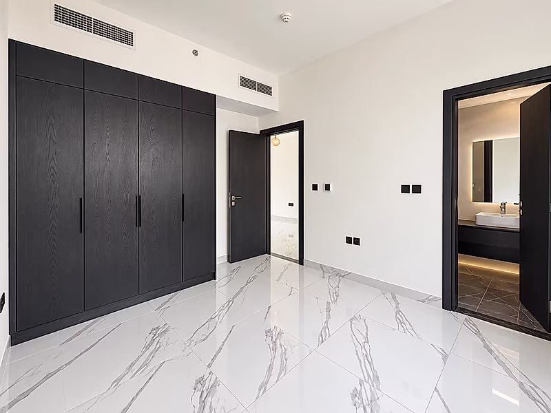 2BR Apartment | Downtown & Pool View | Well Maintain - Photo 13