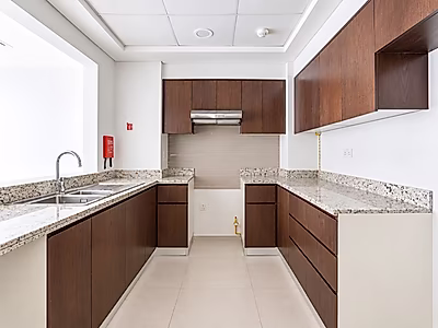 Marina View | Prime Location | Unfurnished