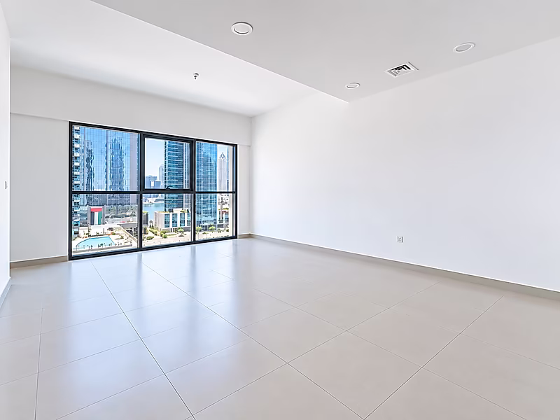 Marina View | Prime Location | Unfurnished - Photo 4
