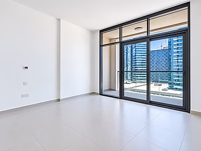 Marina View | Prime Location | Unfurnished