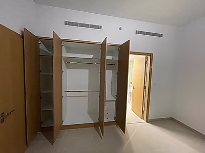 Downtown City View | 1BR Apartment | Vacant