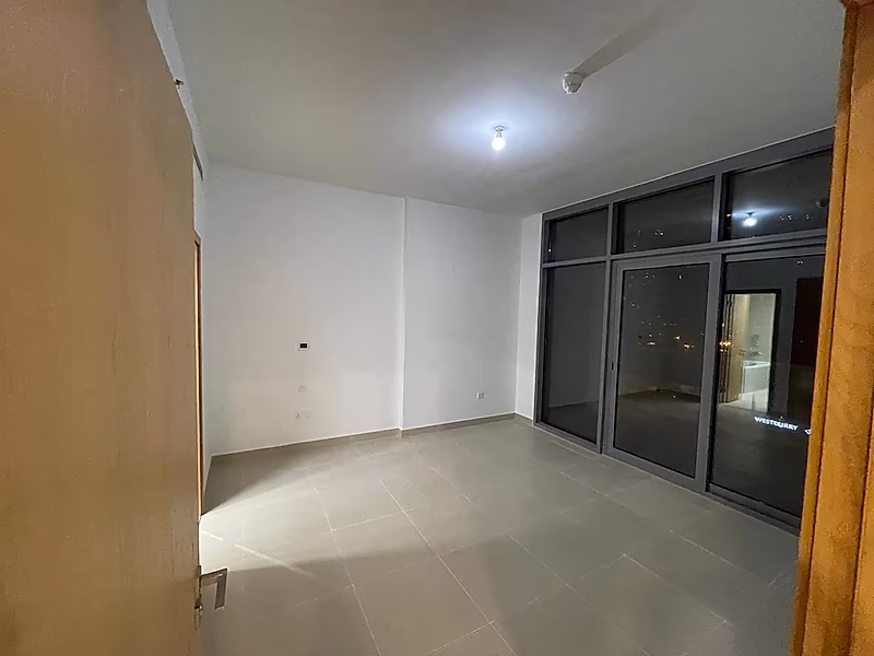 Downtown City View | 1BR Apartment | Vacant - Photo 9